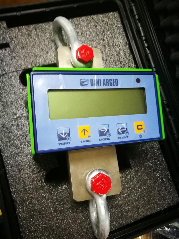 意大利狄納喬進(jìn)口10噸電子吊鉤秤實(shí)拍