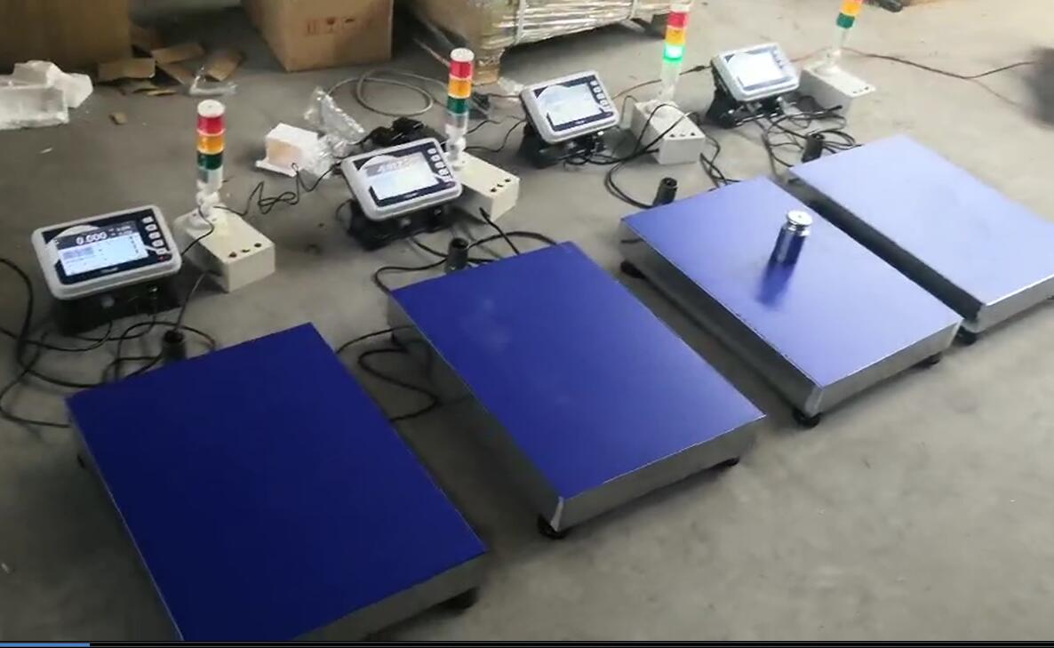 電子秤（臺(tái)衡T7儀表）配金搏仕無線報(bào)警燈在電子廠應(yīng)用案例分享