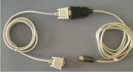  232 交叉線為一頭公一頭母，USB 為公頭